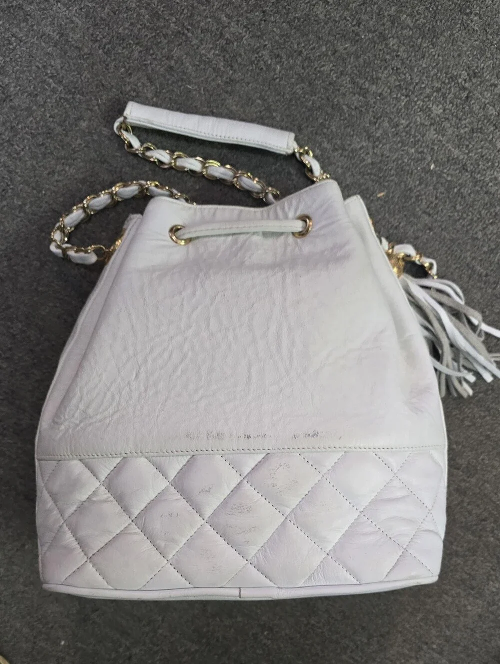 CHANEL Cream Quilted Leather Drawstring Bucket Bag with Chain Strap